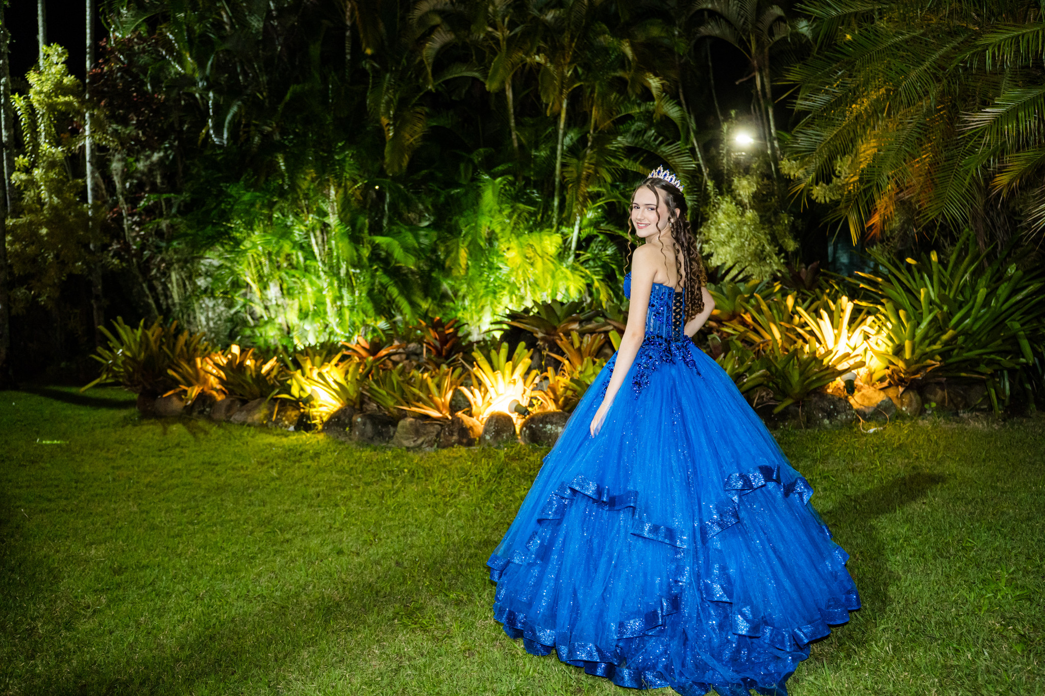 O azul que sempre foi dela: os 15 anos de Laura Santoni
